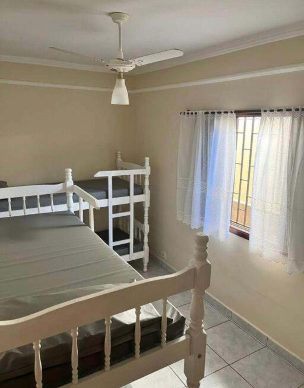 Casa Com Piscina Em Mongagua Villa Praia Grande  Eksteriør bilde